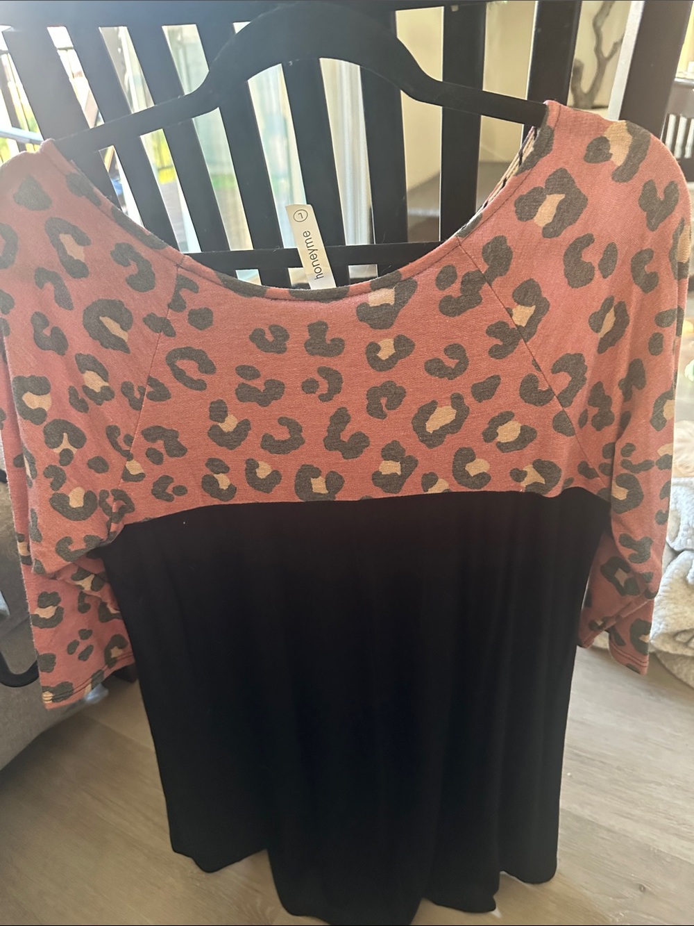 Honeyme Black Body with Pink Leopard Print Raglan Long Sleeve Tee